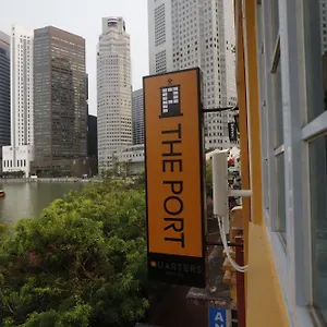 2* Hotel a capsule Beat. Capsule @ Boat Quay